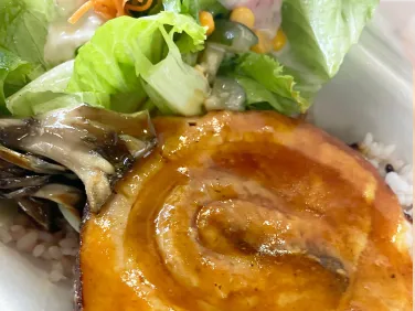 チャーシュー丼のスタジアムグルメ