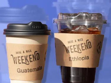 ホットコーヒーとアイスコーヒーのスタジアムグルメ