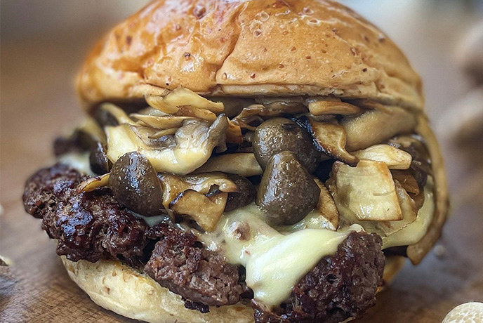 焦がし醤油きのこバーガー