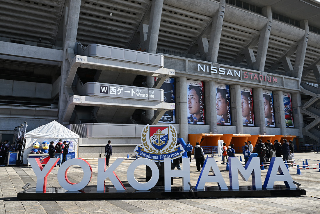 YOKOHAMA巨大モニュメント