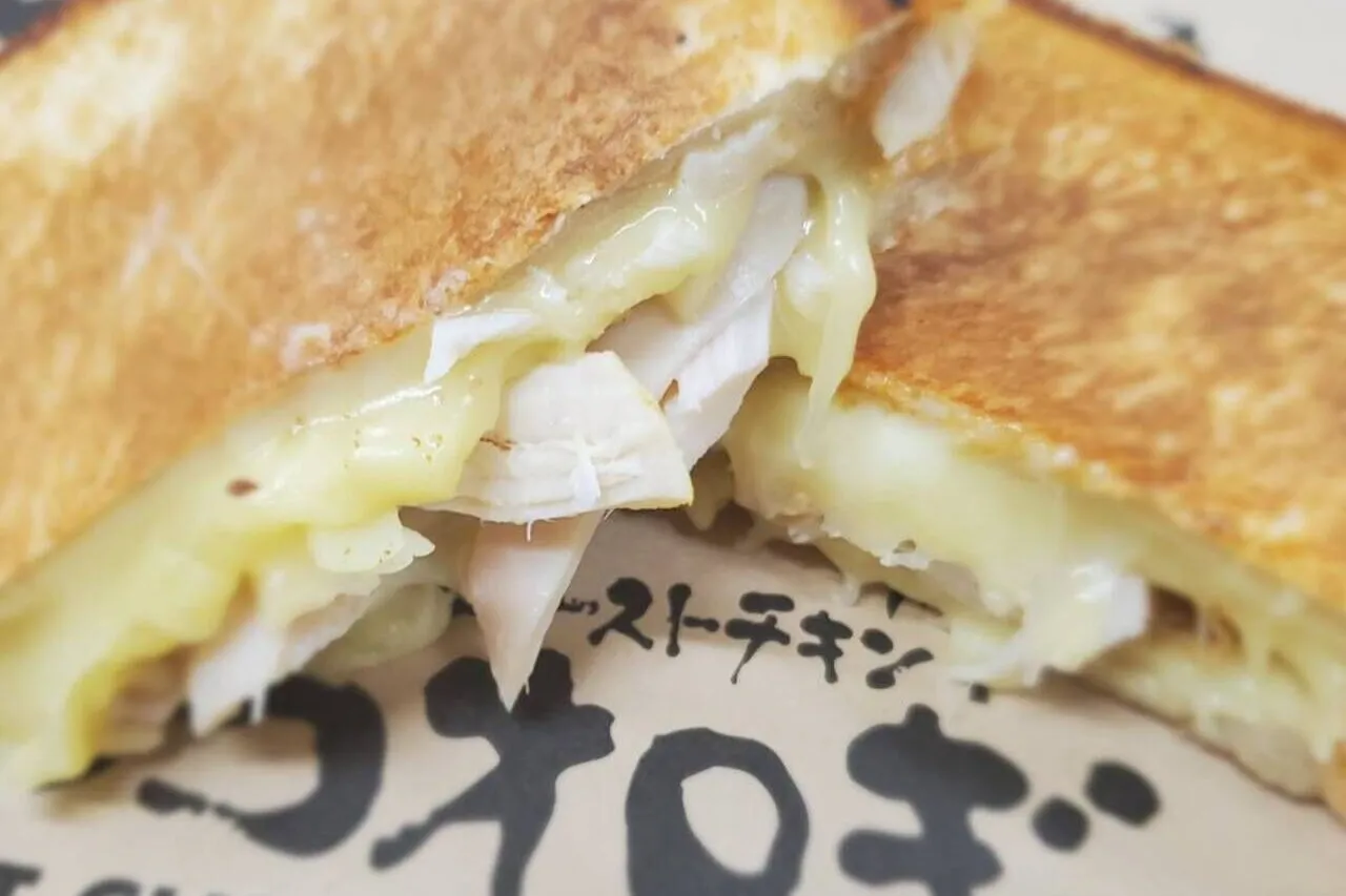 ローストチキンのホットサンド