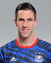 phpto:Milos Degenek
